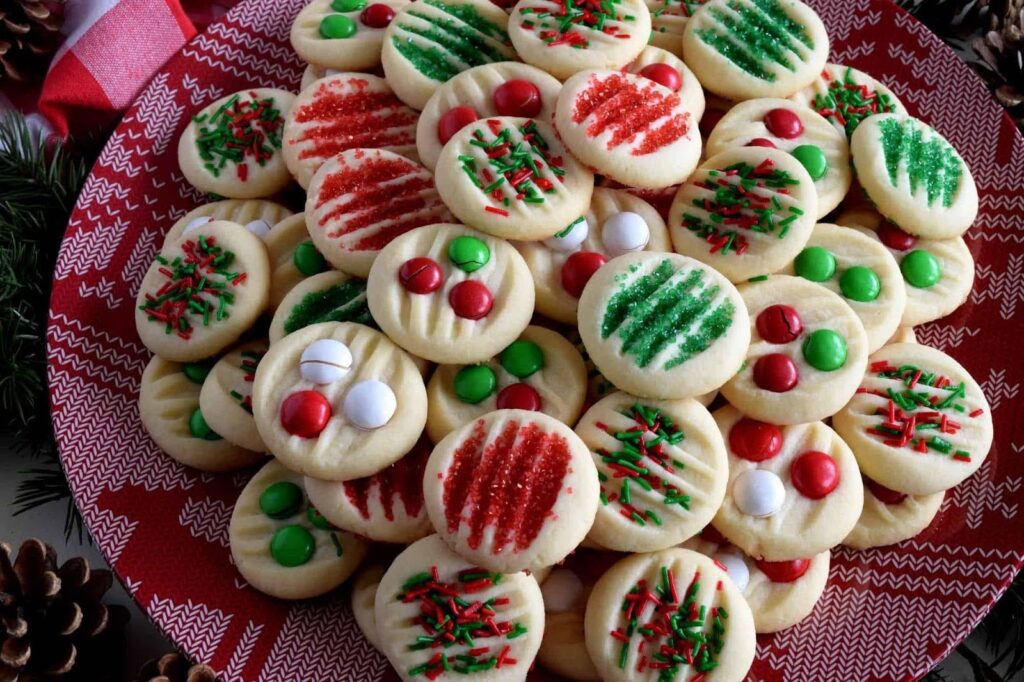 Biscoitos amanteigados natalinos