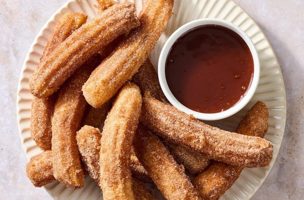 Churros na airfryer: Crocante por fora e macio por dentro