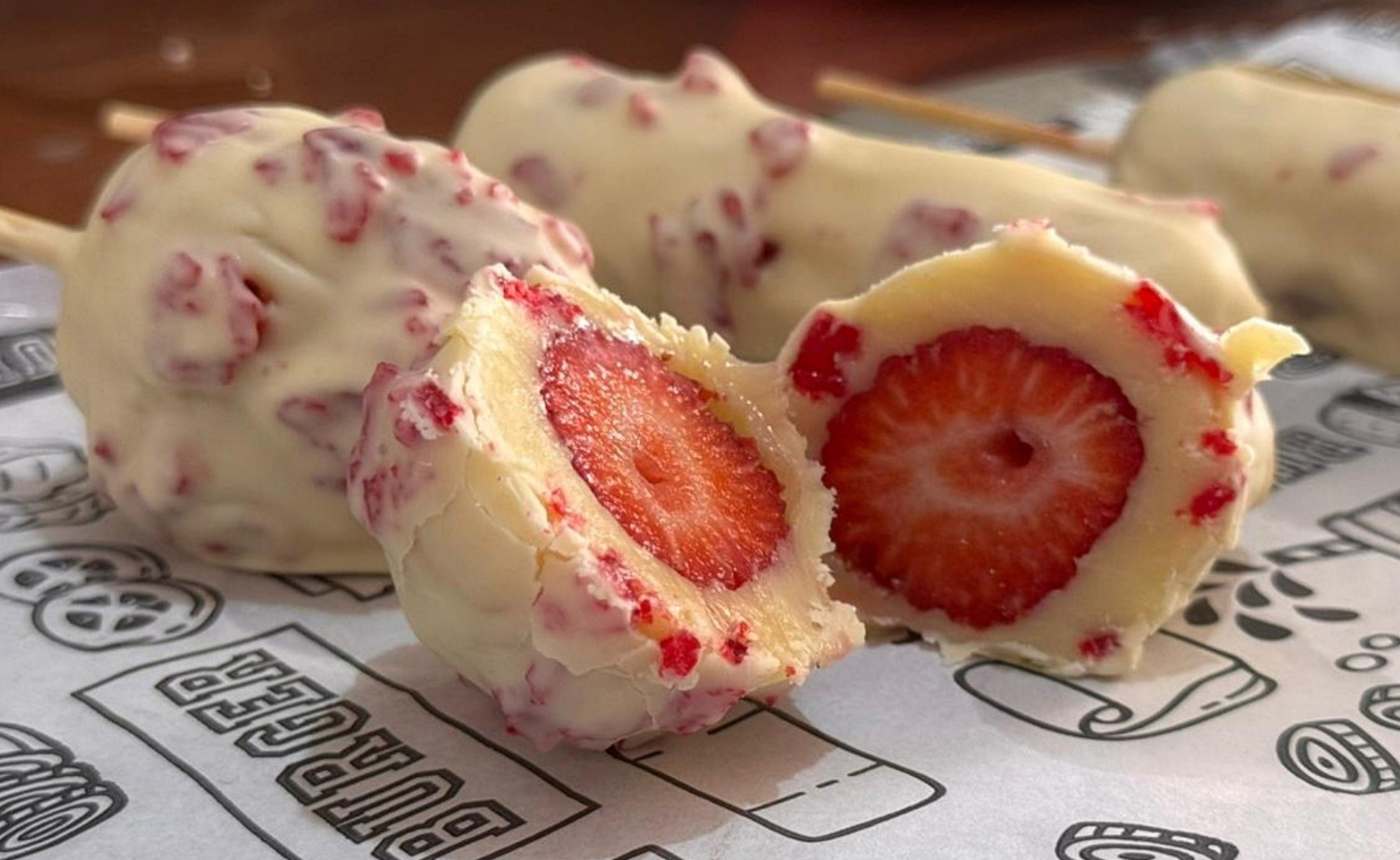 Receita Viral do Morango Cravejado